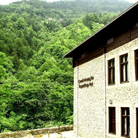 Camlihemsin Tasmektep Hotel Bagian luar foto