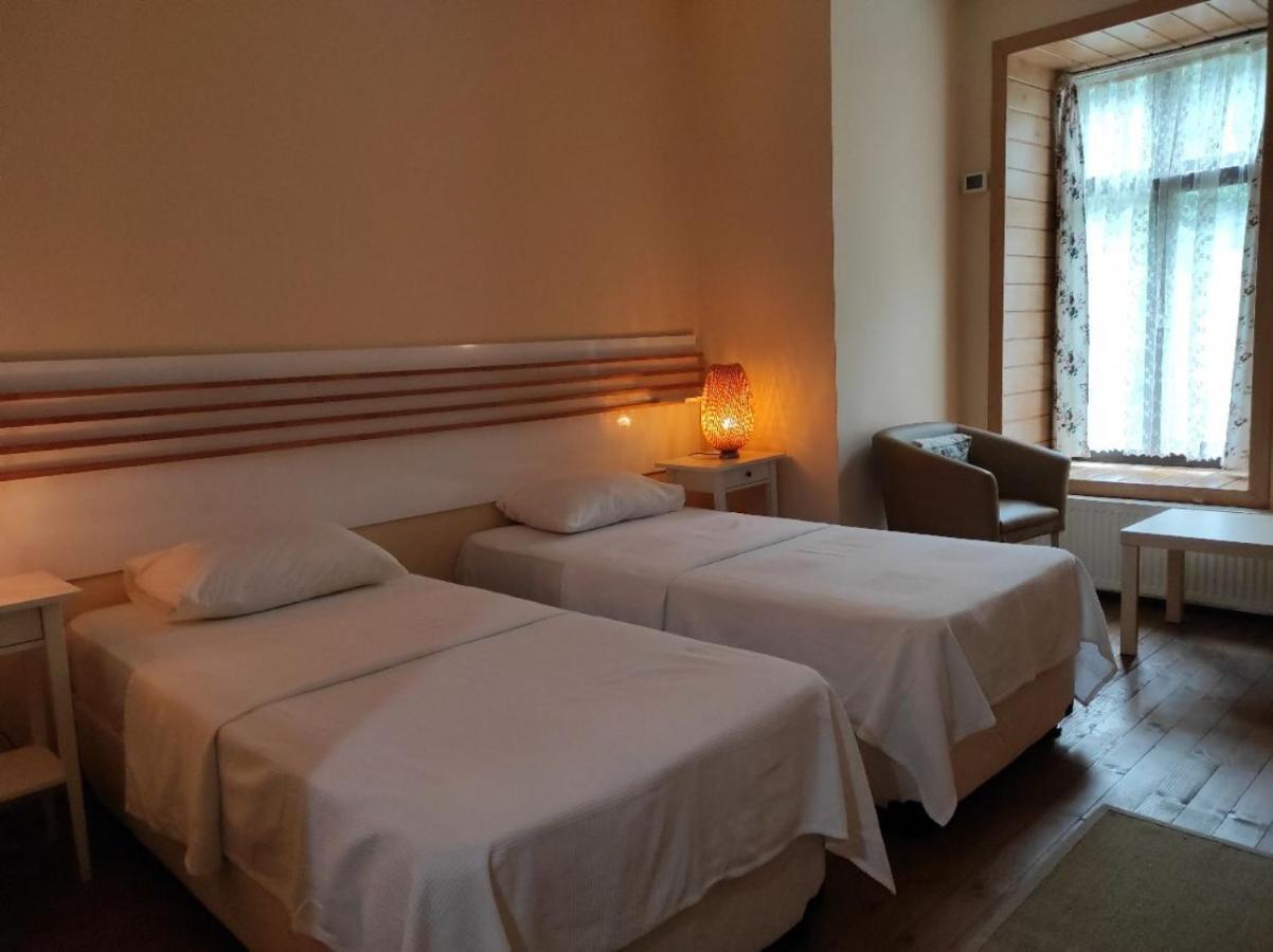 Camlihemsin Tasmektep Hotel Bagian luar foto