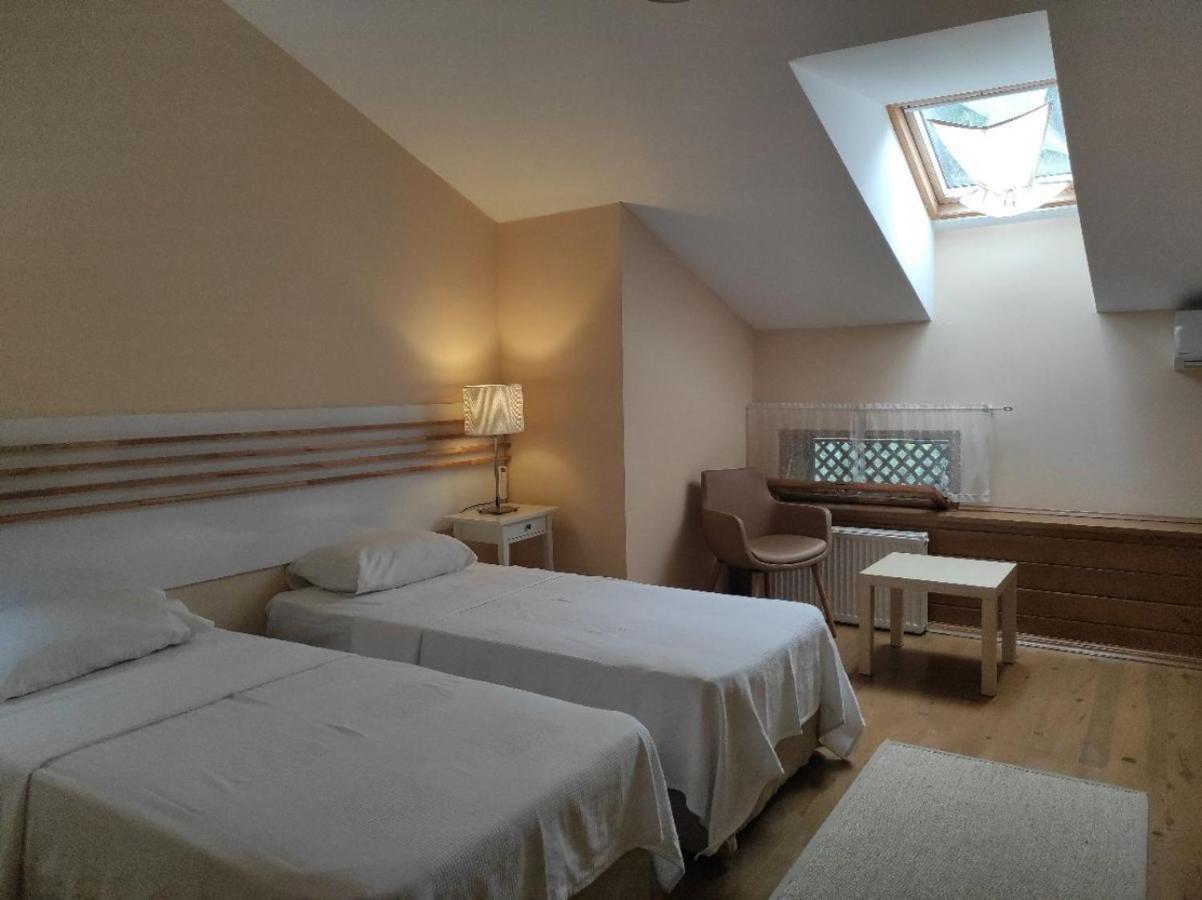 Camlihemsin Tasmektep Hotel Bagian luar foto
