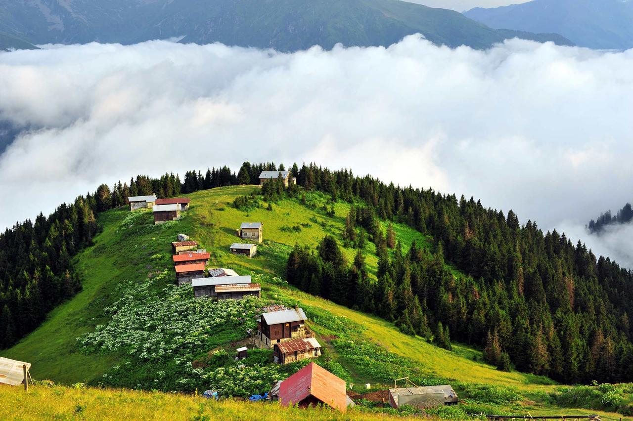 Camlihemsin Tasmektep Hotel Bagian luar foto